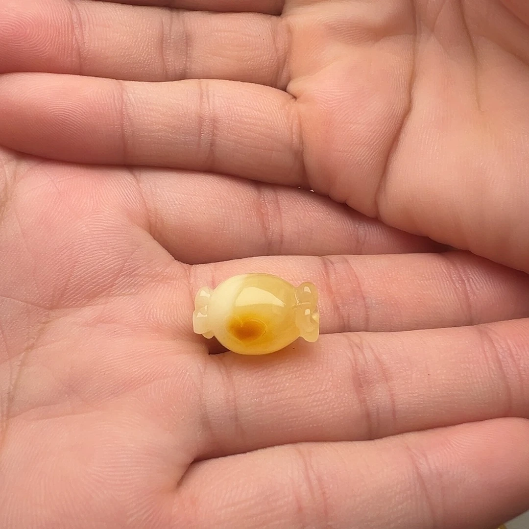 蜜蜡未镶嵌颈饰糖果提溜（打孔不退换）