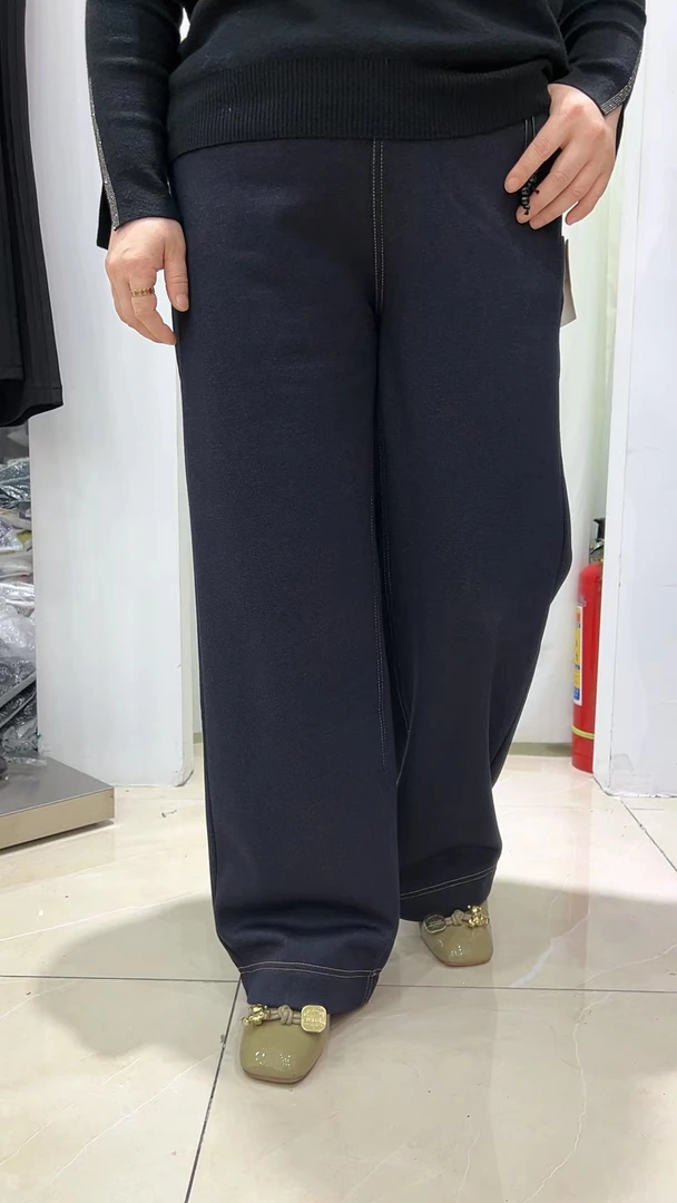 冯小姐时尚大码女装（休闲百搭显瘦洋气减龄加厚复合一体绒牛仔裤）