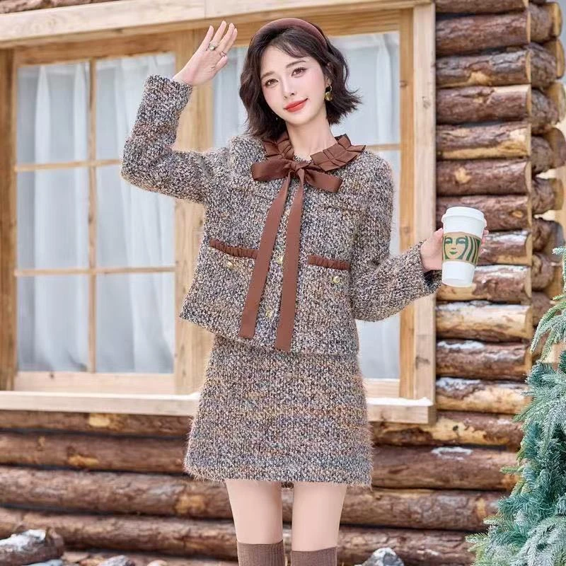 胖mm大码女装法式千金风小香风时尚套装厚款保暖外套短裙两件套