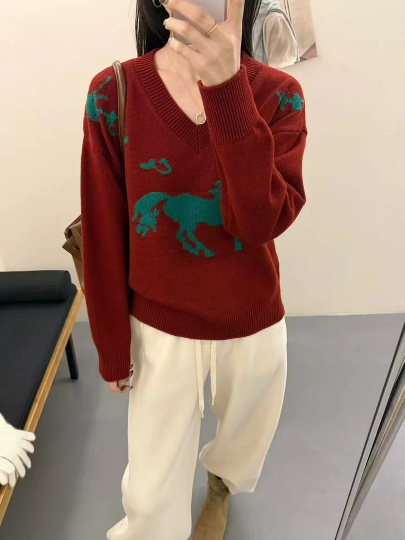6278韩版绿色小马V领毛衣女2025冬季新款气质洋气宽松显瘦上衣