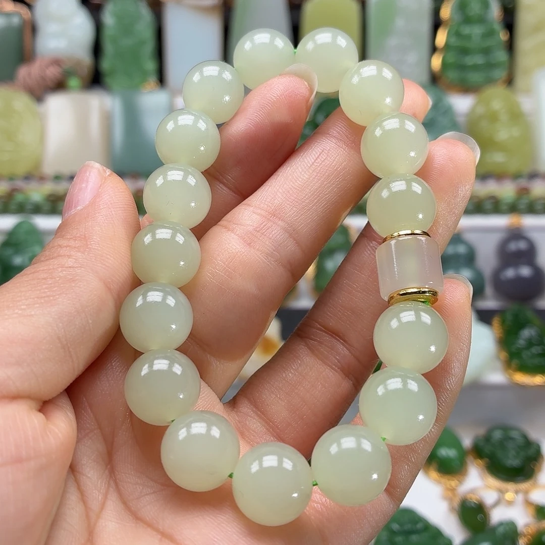 和田玉未镶嵌颈饰精品高冰12