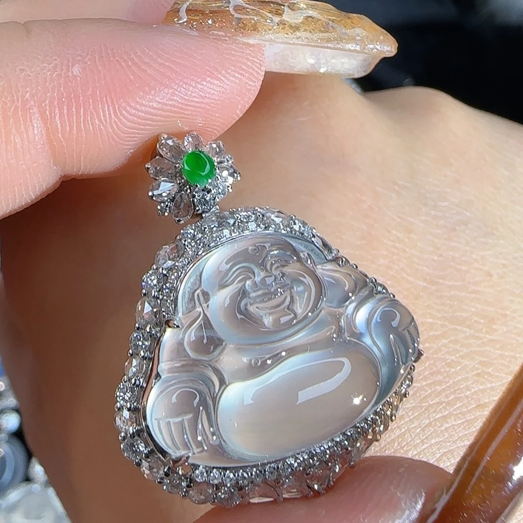 翡翠18K金镶嵌颈饰天然翡翠