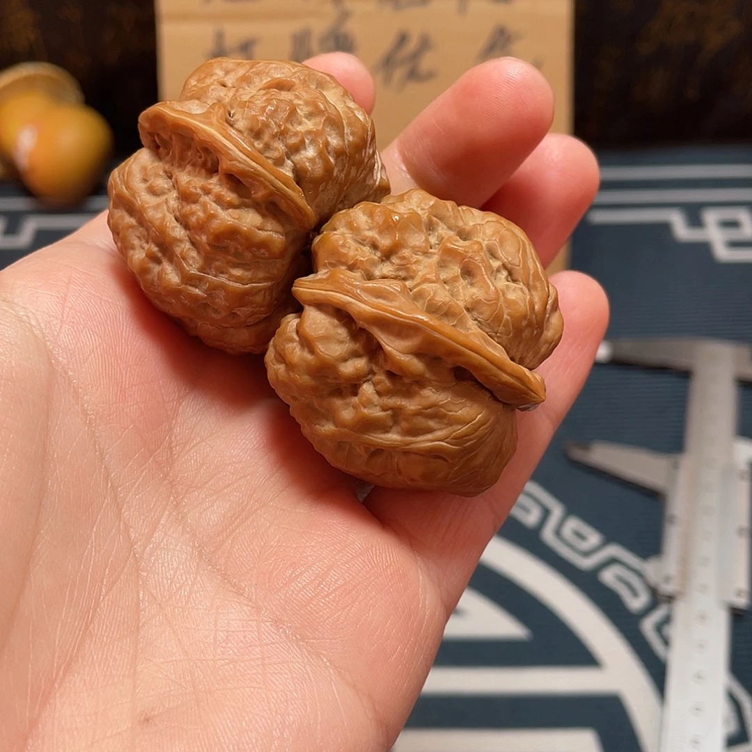 帮***主文玩核桃把件蛤蟆