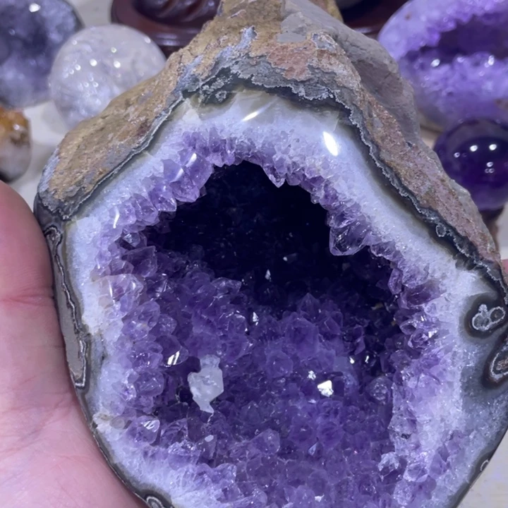 紫晶满钛晶未镶嵌笑***、