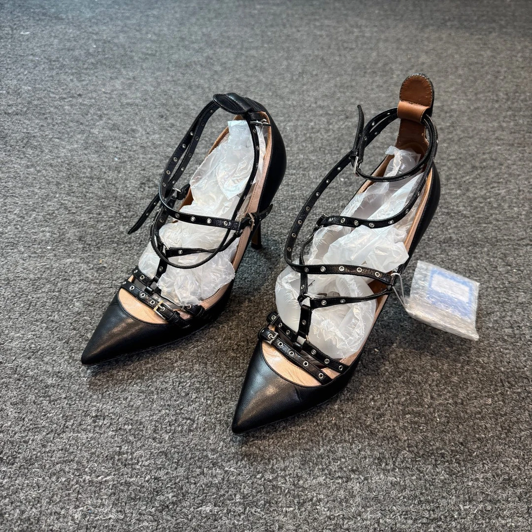 95新 Valentino/华伦天奴 黑色绑带高跟37码/2681