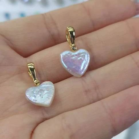 淡水珍珠颈饰合金