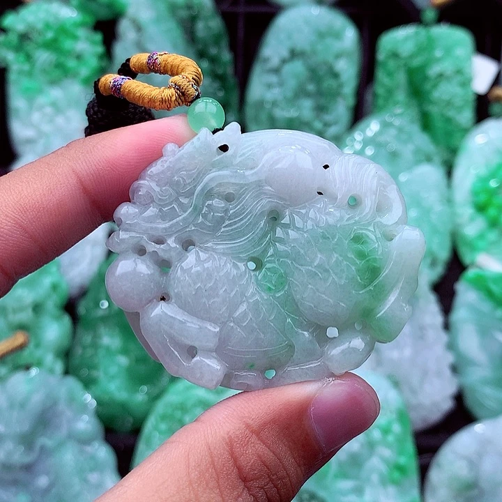 翡翠未镶嵌吊坠(不含链)