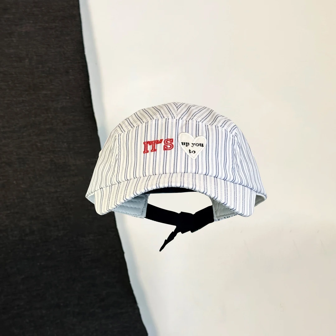 春夏新款条纹刺绣字母爱心棒球帽男女同款遮阳韩版蓝白鸭舌帽子潮