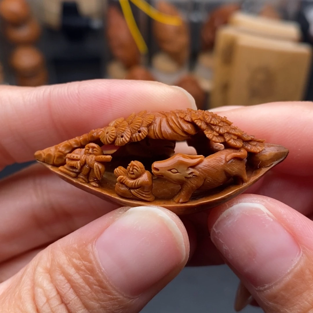 橄榄核吊坠核舟记