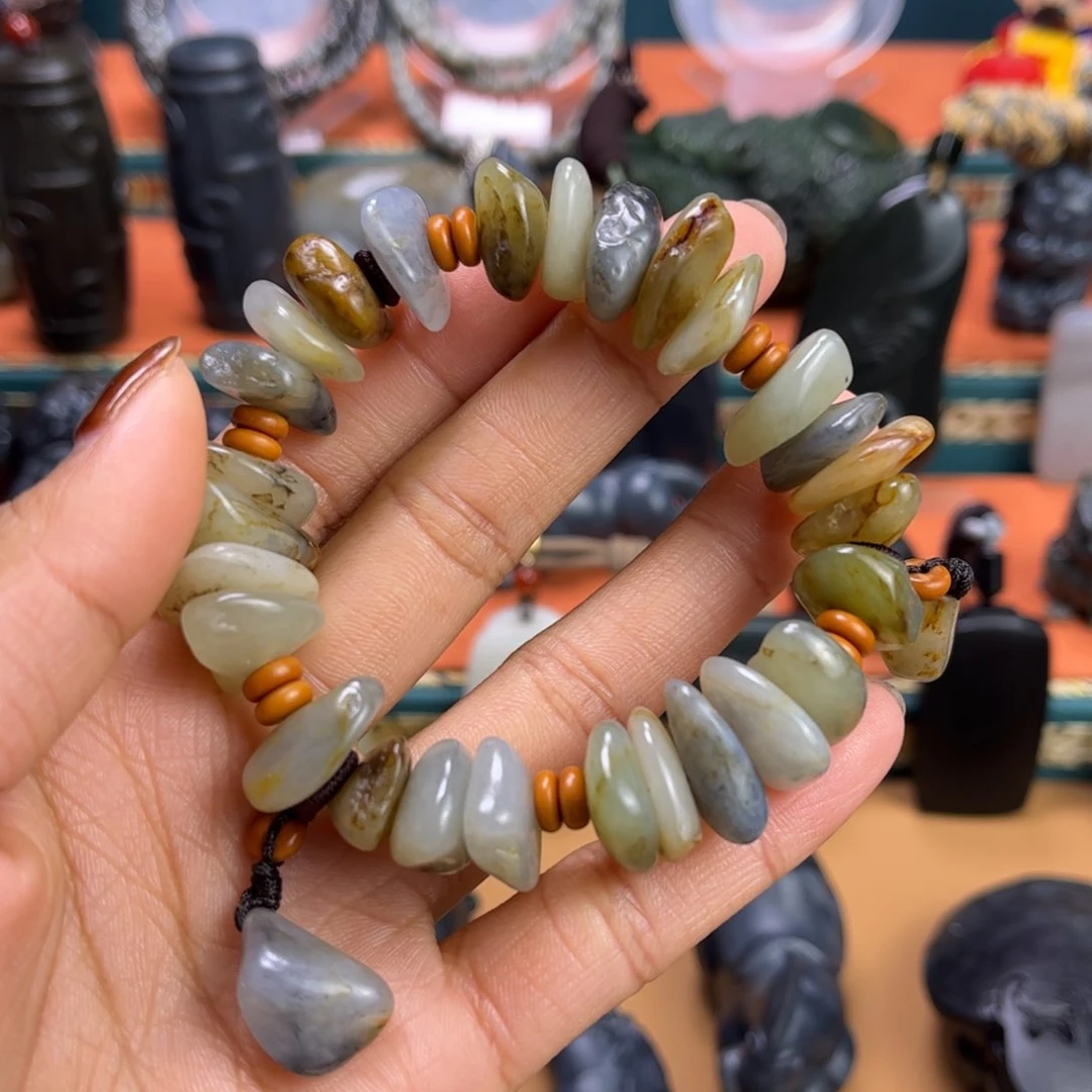 未镶嵌和田玉挂件