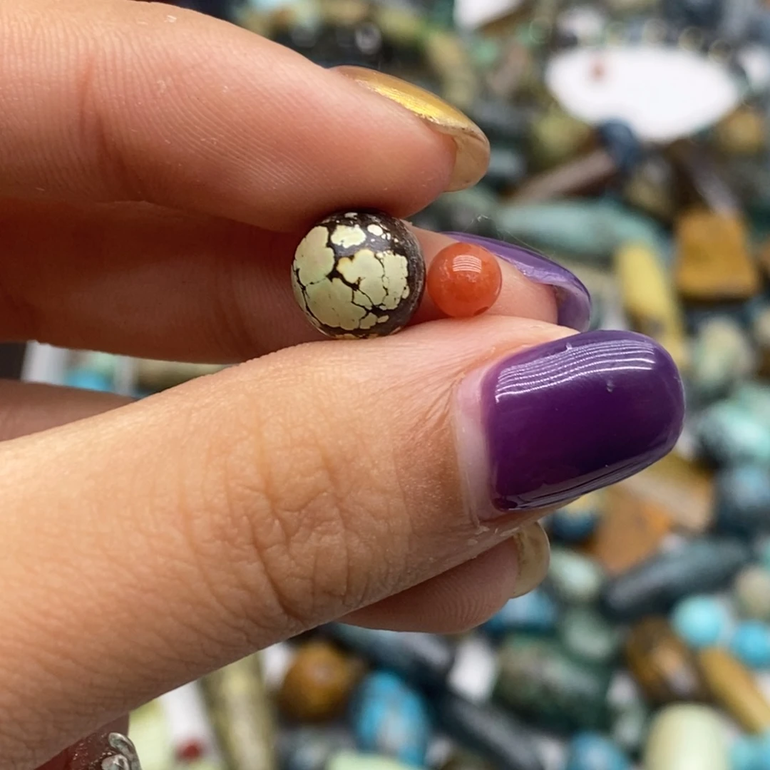 南红玛瑙未镶嵌珠宝半成品