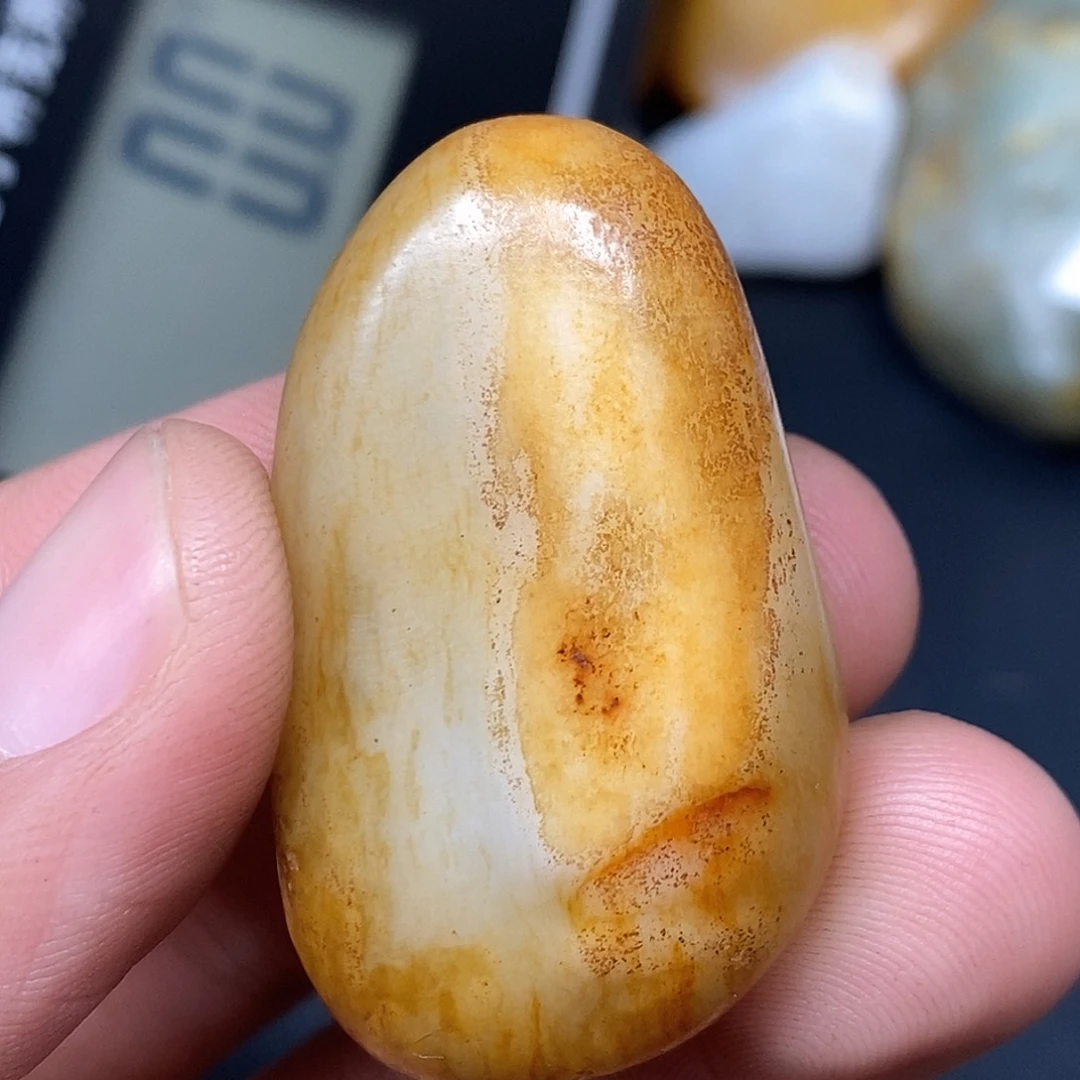 和田玉（糖玉）未镶嵌挂件