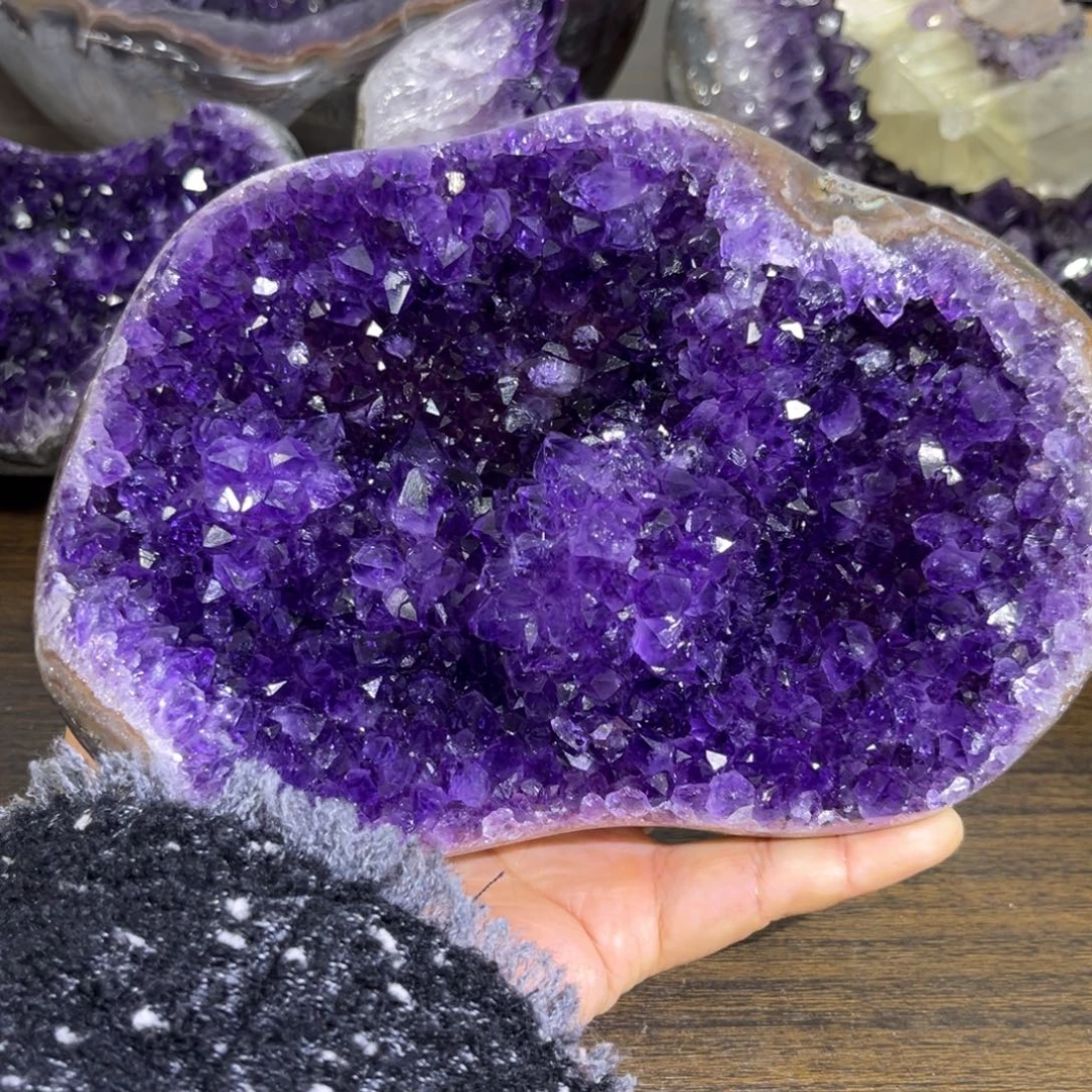 紫晶未镶嵌摆件水晶