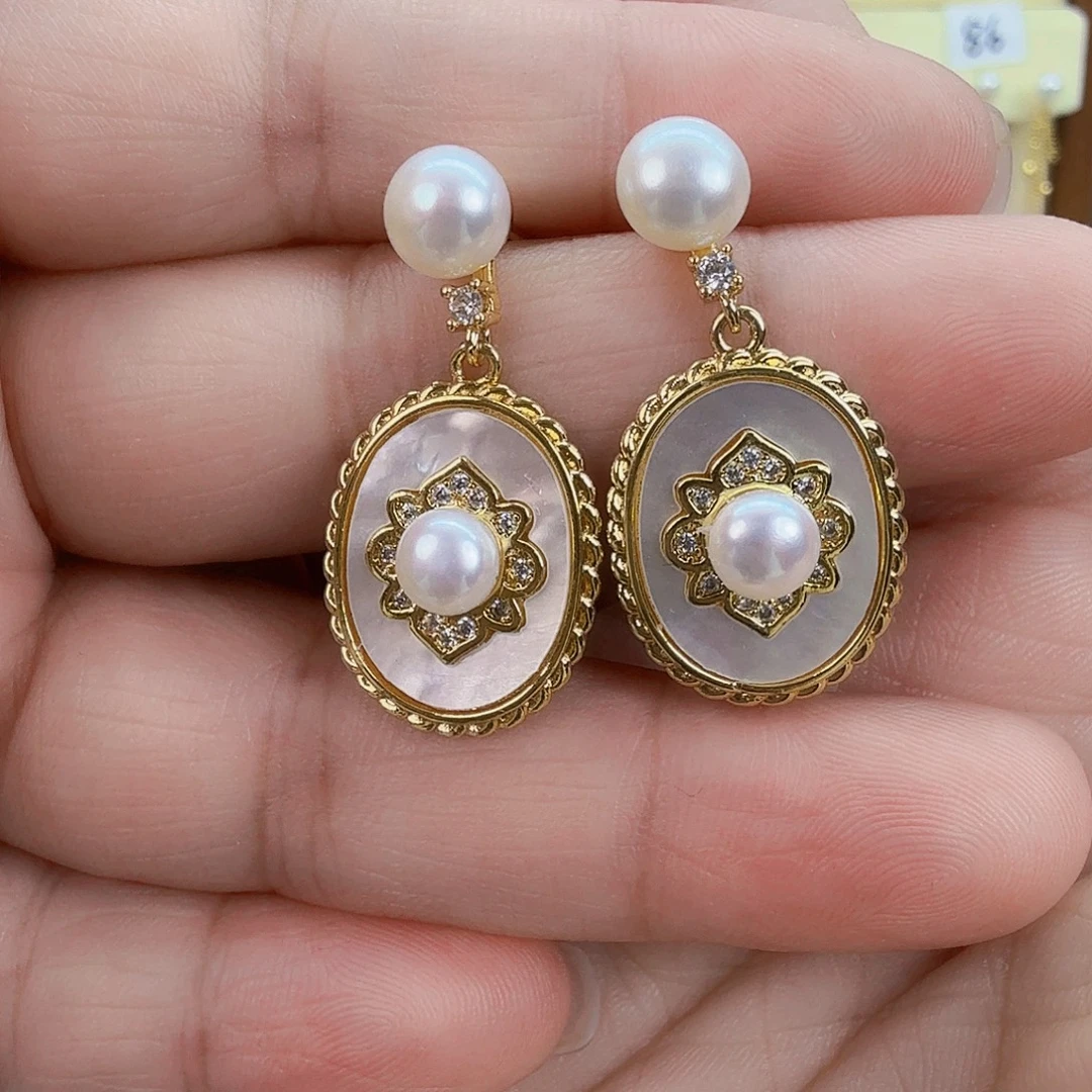 淡水珍珠耳饰未镶嵌