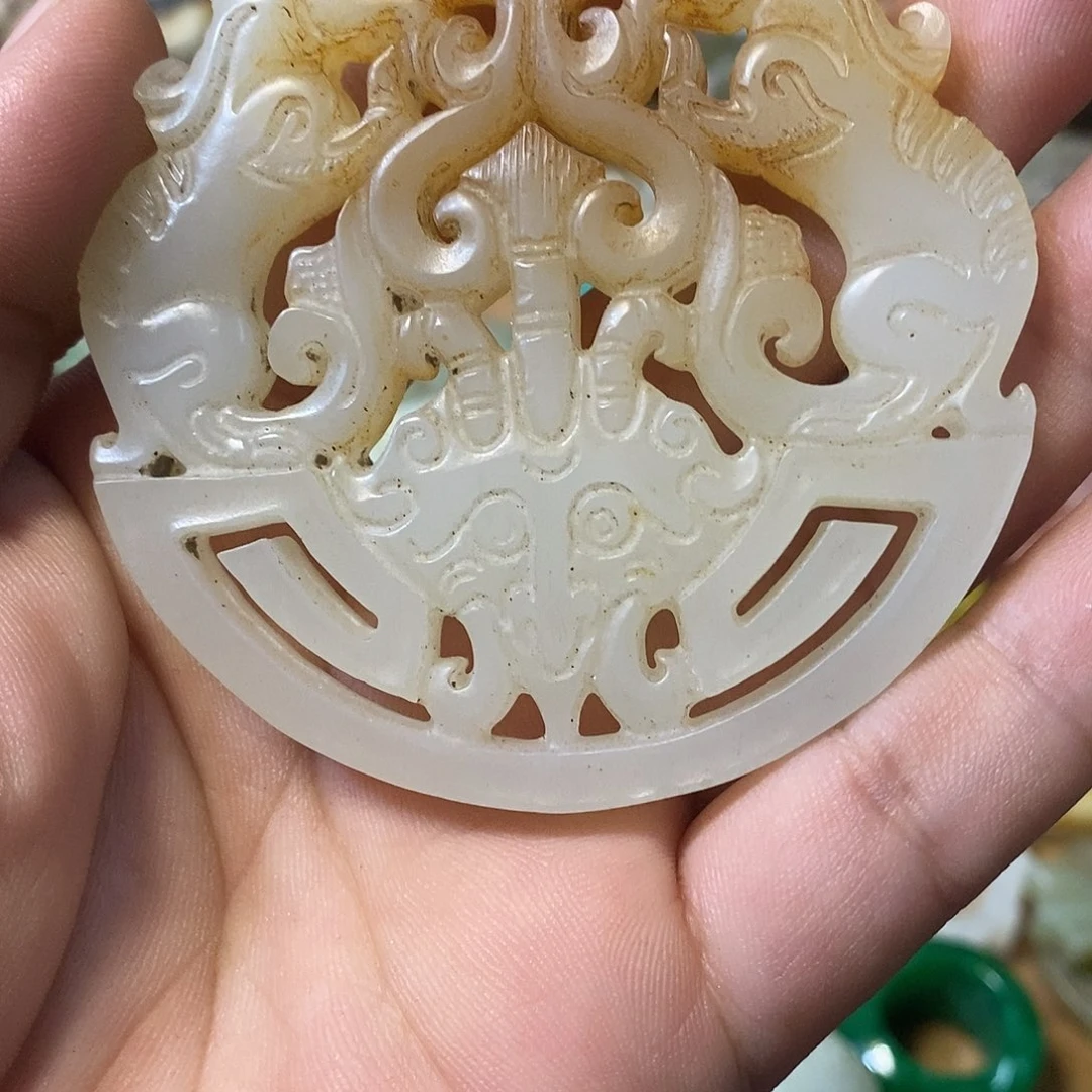 和田玉（糖玉）未镶嵌挂件