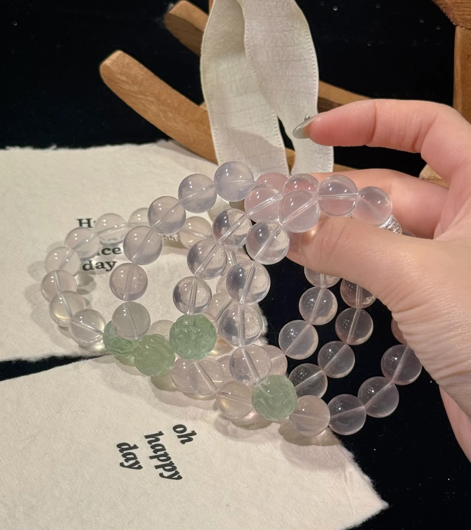 F80《蜜桃四季春》果冻星光透体莫桑比克星光粉手串