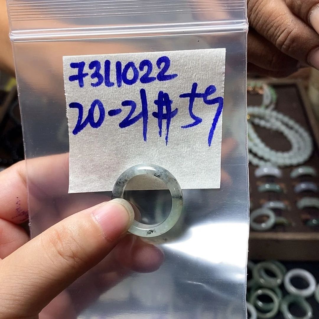 未镶嵌定制翡翠翡翠