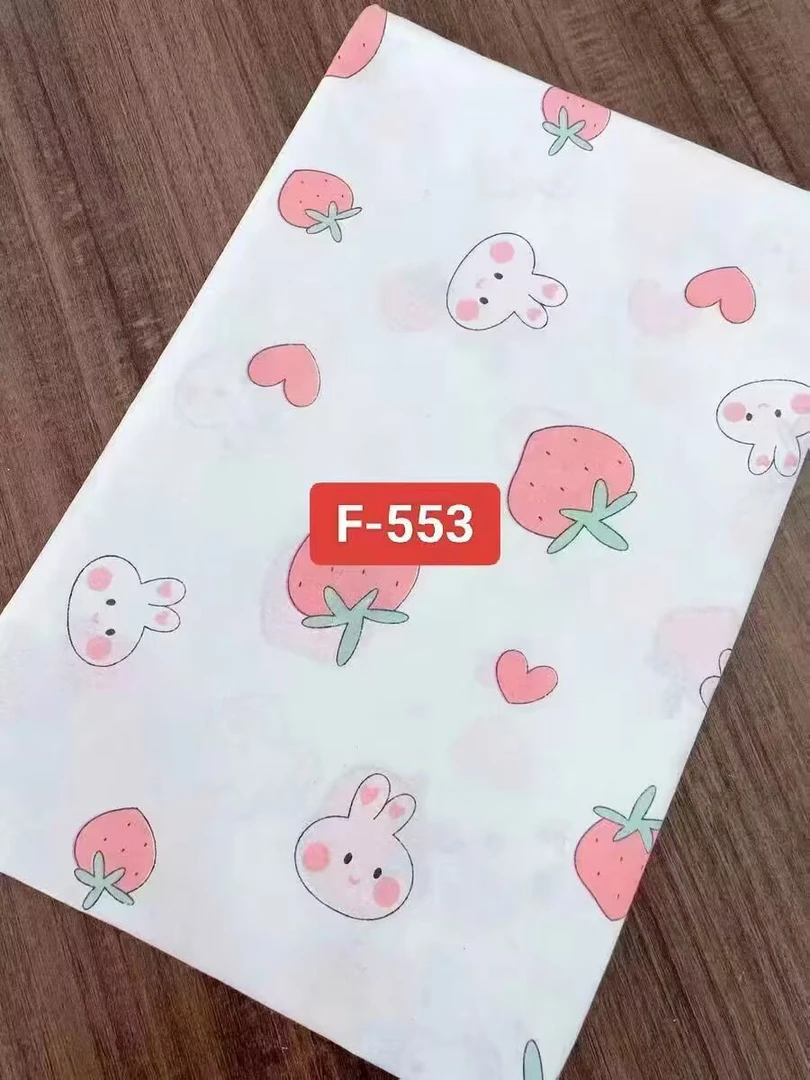 纯棉平纹内胆布（高密草莓兔