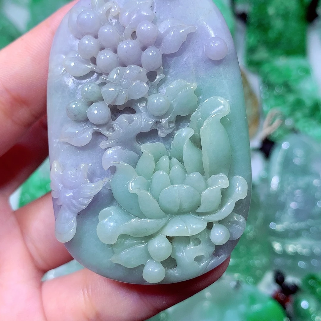 吊坠(不含链)未镶嵌翡翠