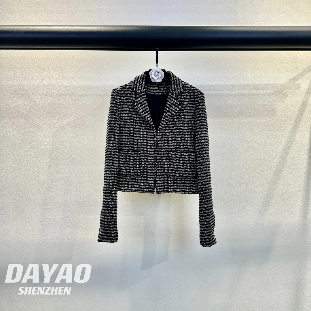「DAYAO」23早秋系列款百搭翻领撞色条纹外套轻奢高档女装WY823