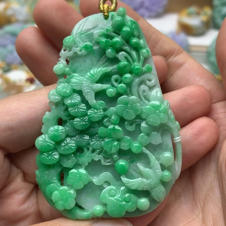 颈饰未镶嵌翡翠翡翠