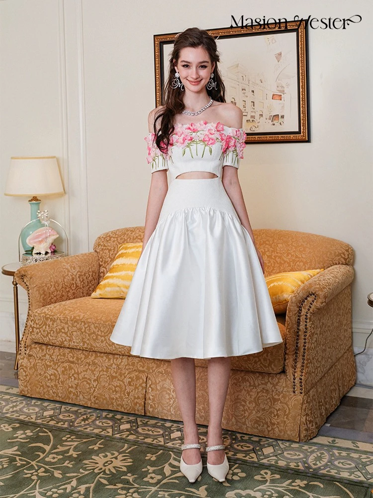 【58米叫号链接】夏季新款法式一字肩露腰设计感立体花朵气质连衣裙