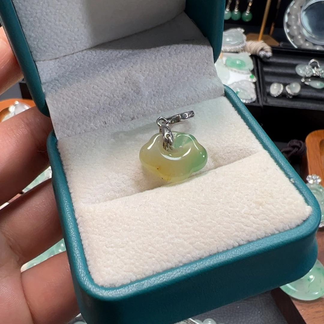 石英质玉银S925镶嵌颈饰