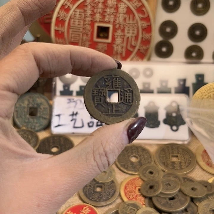 青***桌铜现代翻砂工艺作品