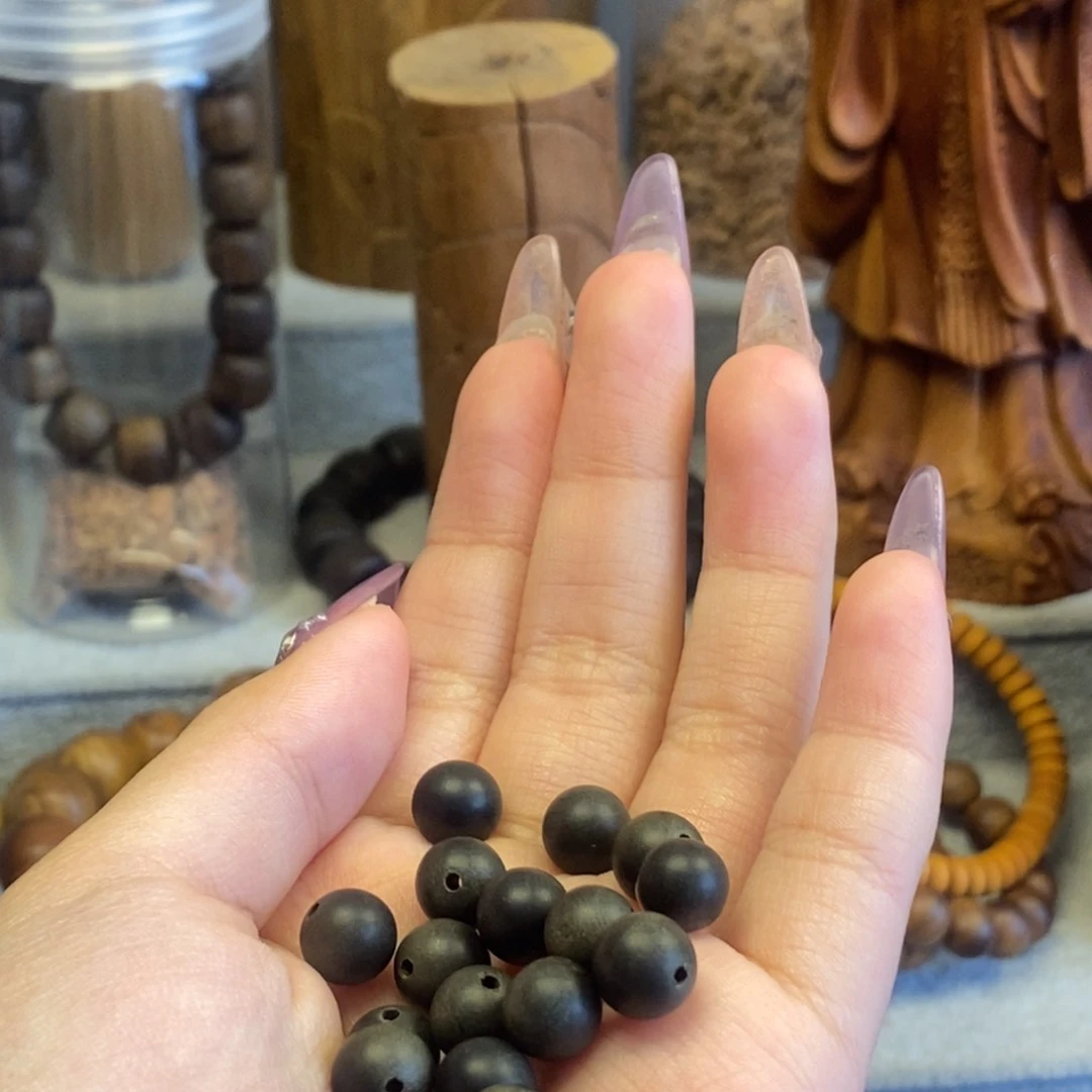 檀香木手串/手链宛**初0.8奶香