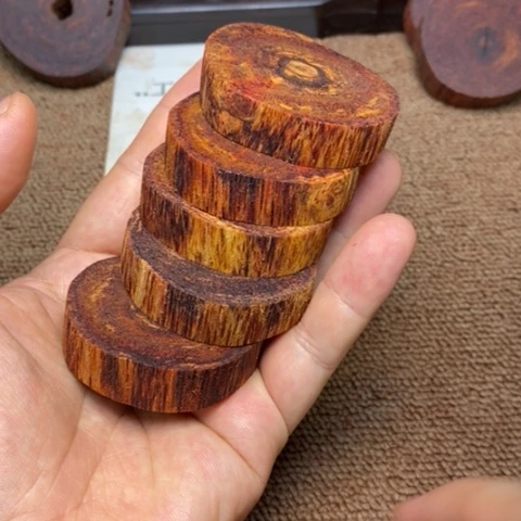 藤类A508降真香绿油黄金甲厚度1.3发其一