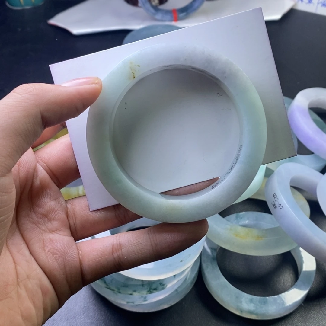 定制翡翠未镶嵌手镯手镯