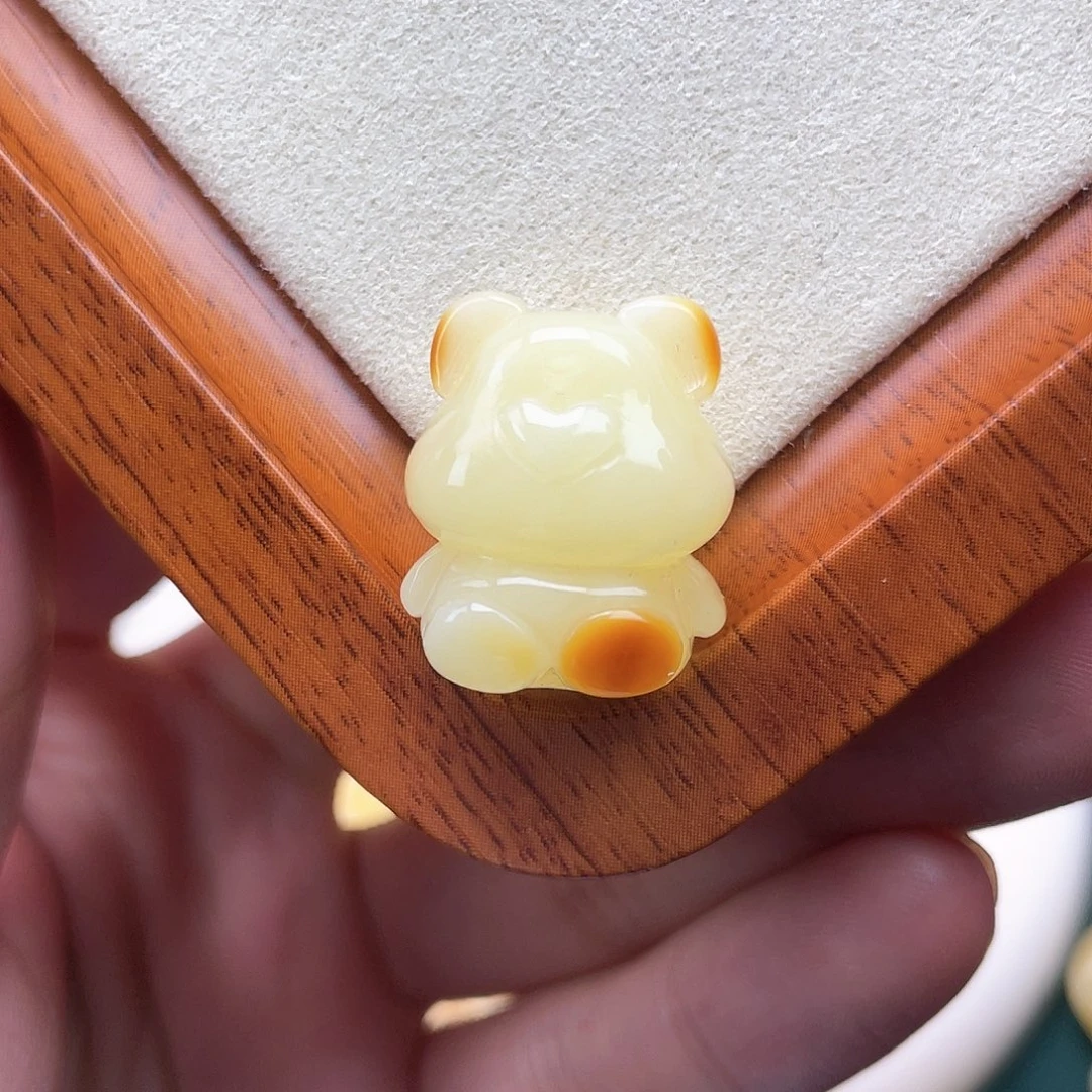 琥珀裸石未镶嵌蜜蜡
