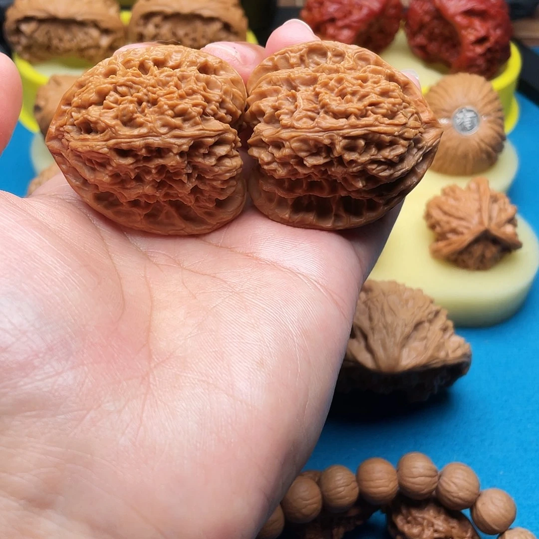 吊坠文玩核桃文玩核桃三角江四一尺寸