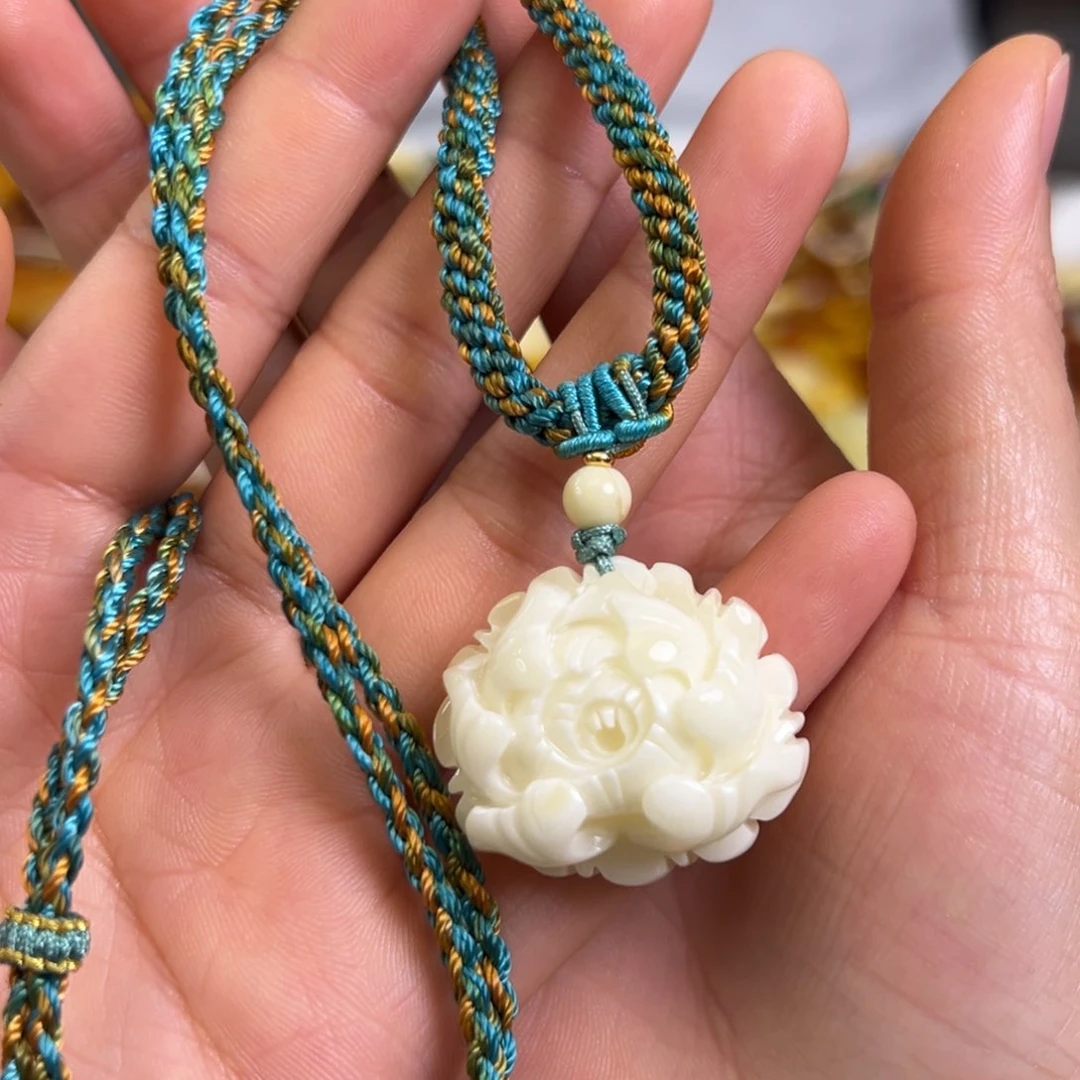 未镶嵌蜜蜡裸石蜜蜡