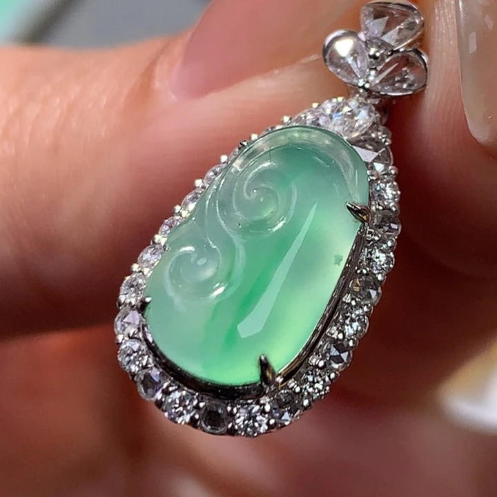 翡翠18K金镶嵌吊坠(不含链)