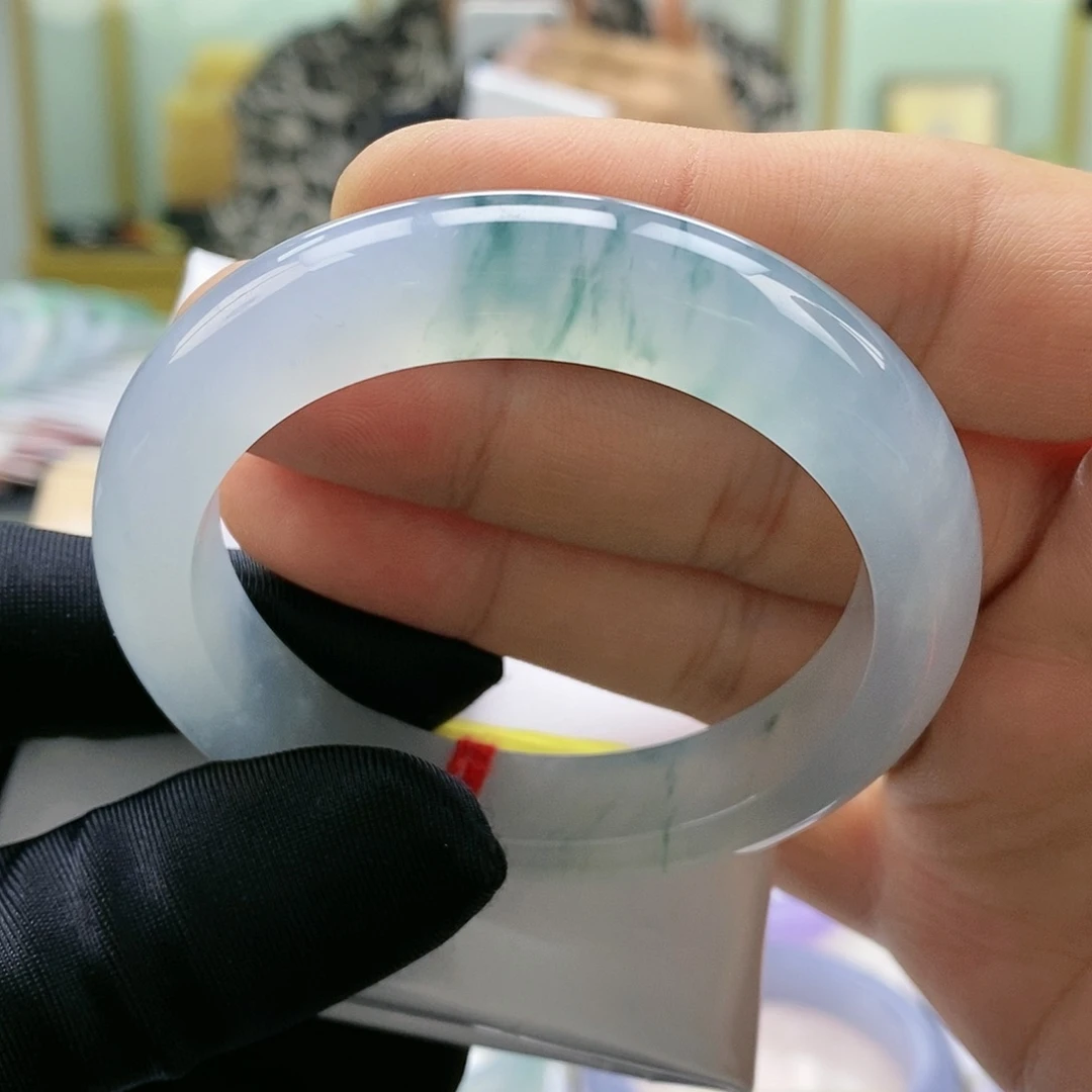 【闪购商品】翡翠手镯未镶嵌冰飘花