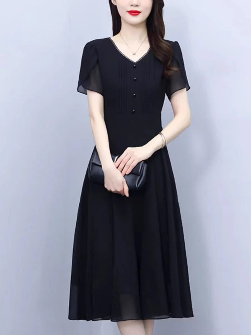 F136 2025新款连衣裙夏季新款法式洋气显瘦妈妈装气质黑色裙子