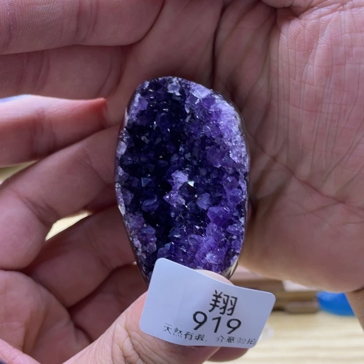 未镶嵌水晶大型摆件（非配饰）