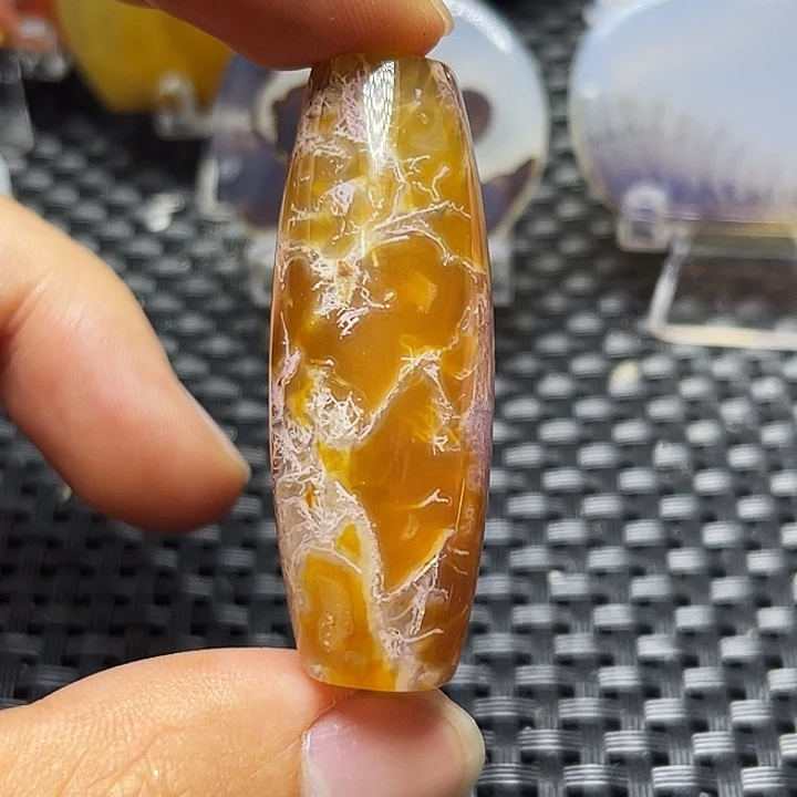 如***果玛瑙/玉髓未镶嵌颈饰