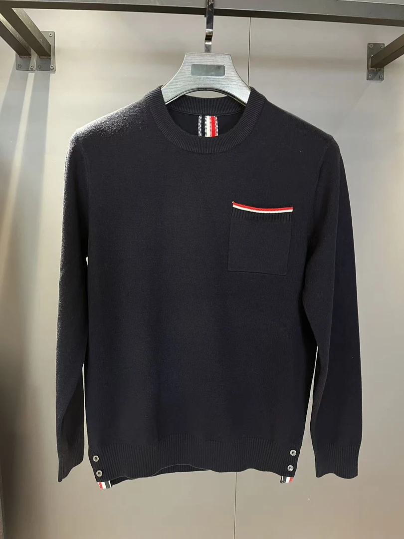 新款男士圆领针织后束条纹毛衣针织衫厚款