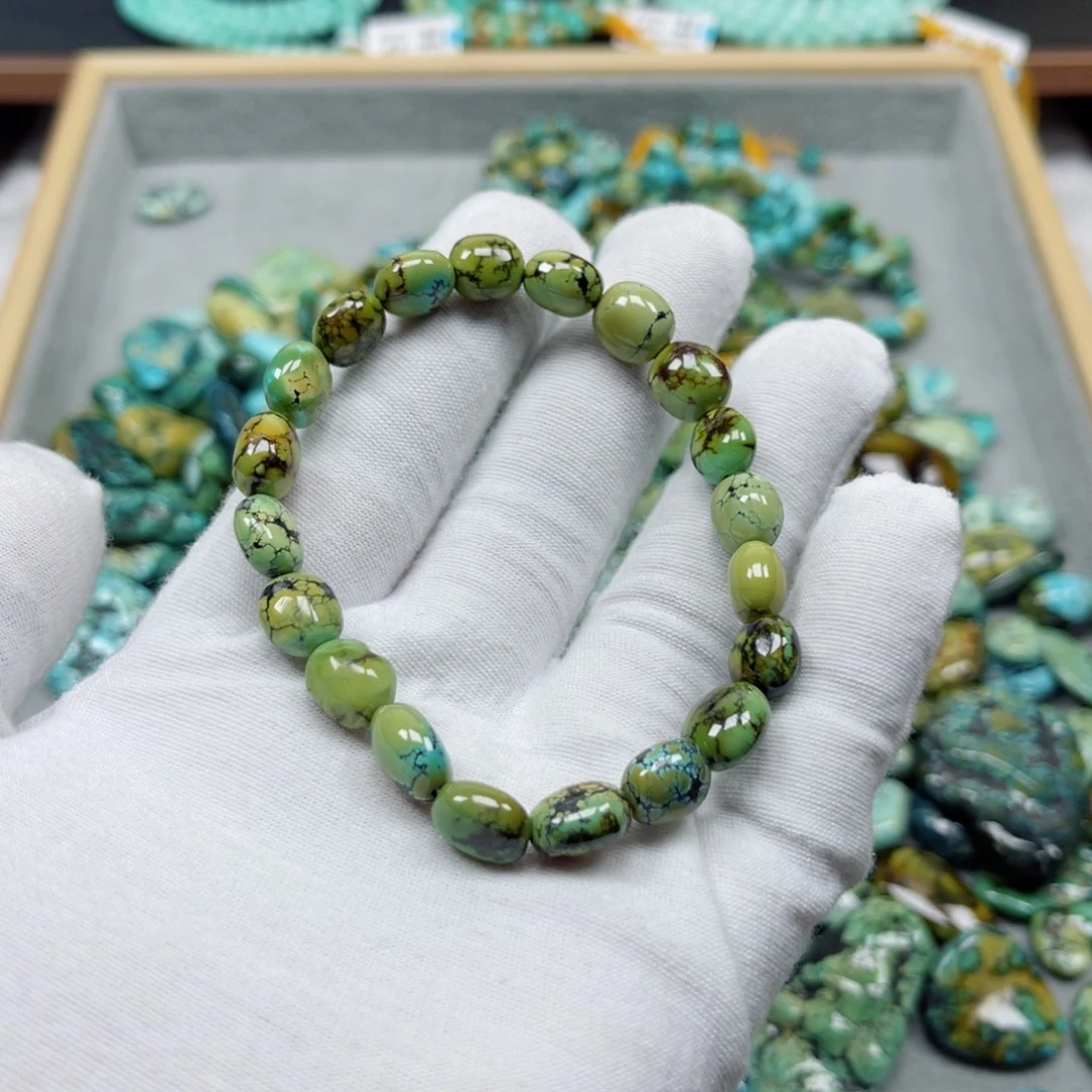 绿松石未镶嵌挂件