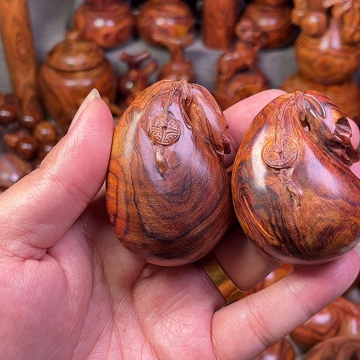 黄花梨/降香黄檀八*马海南黄花梨工艺品