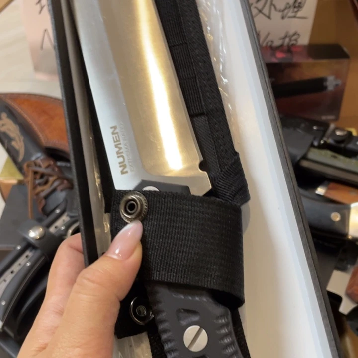 清仓处理极武努门