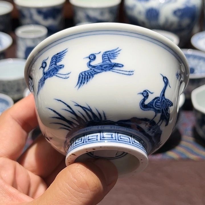 精品青花黄鹂一鹭压手杯口径约9.5厘米
