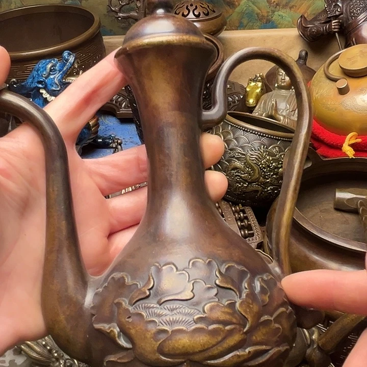精美铜器批发档口