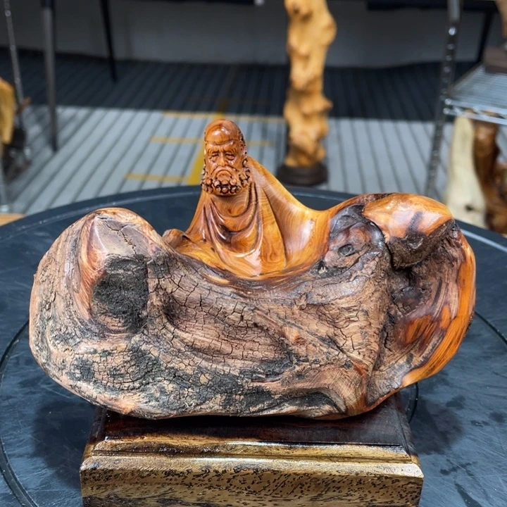 柏木（崖柏）随型摆件