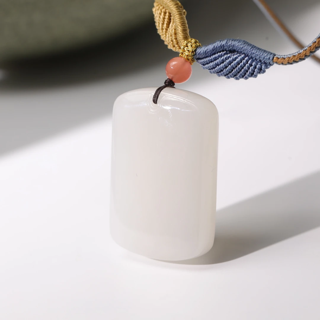 【竞拍】和田玉白玉无事牌 XQZ11-61