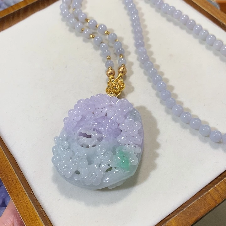 翡翠未镶嵌颈饰翡翠吊坠