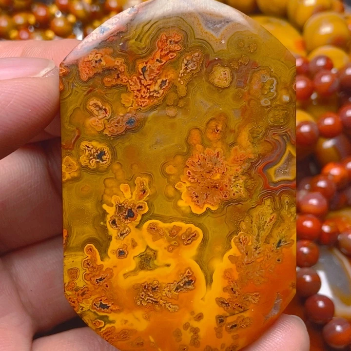 玛瑙/玉髓未镶嵌吊坠