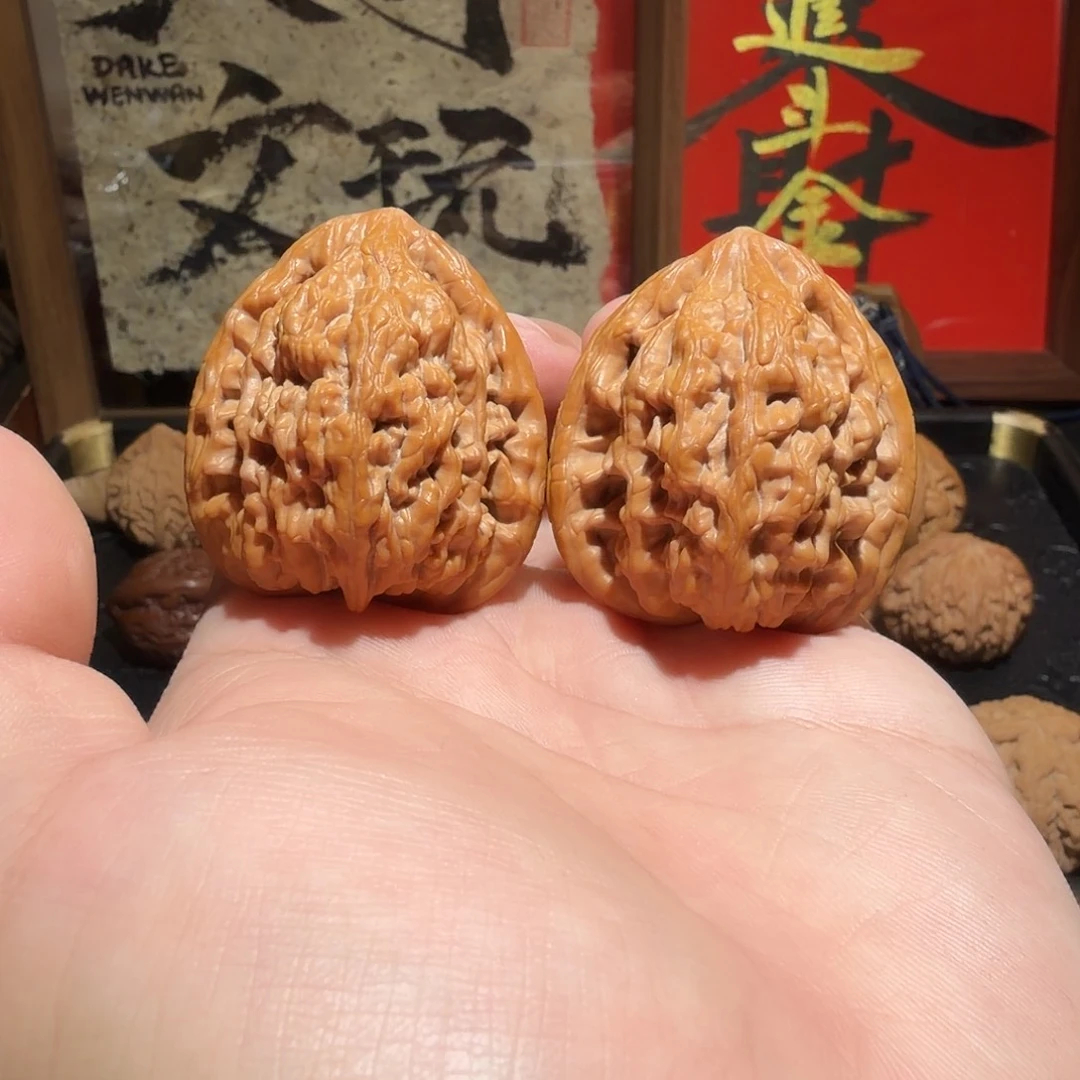 吊坠文玩核桃42全品虎头王